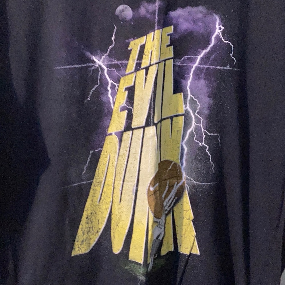 Nike T